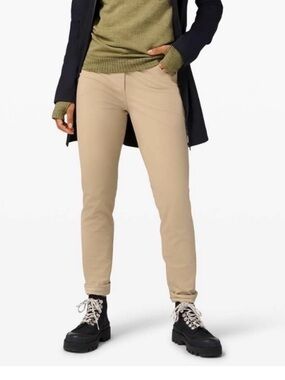 NEW Lululemon City Sleek 5 Pocket Pant 7/8 Women 12 Tan MSRP $128 27” Inseam NWT